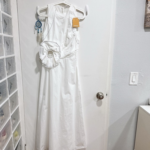 Sandro NWT White Midi Dress with Floral Detail - Picture 3 of 7
